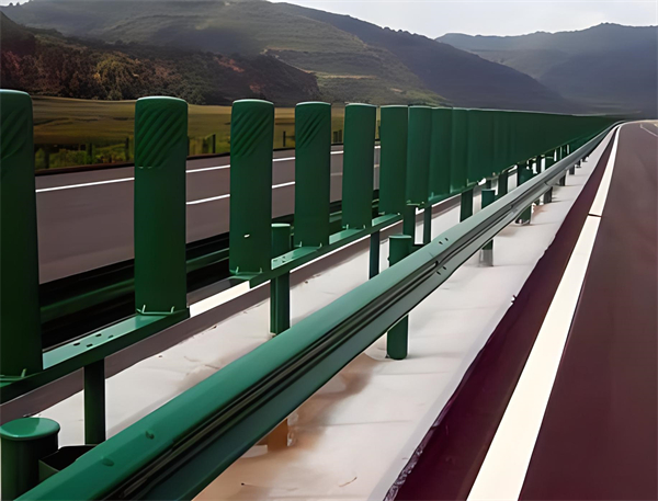 自贡三波护栏板在高速公路的应用